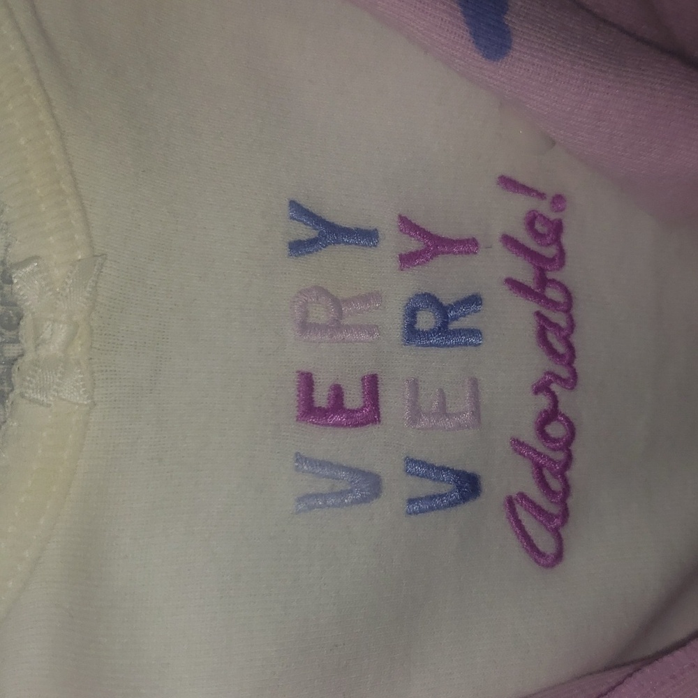 EUC Carters baby 3 nth set says very very adorable! - Picture 3 of 4